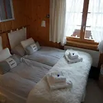 Halten By Interhome * Zweisimmen