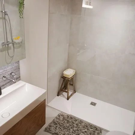 Halten By Interhome Appartement Zweisimmen